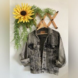 Vintage Levi's Jean Jacket Size Small